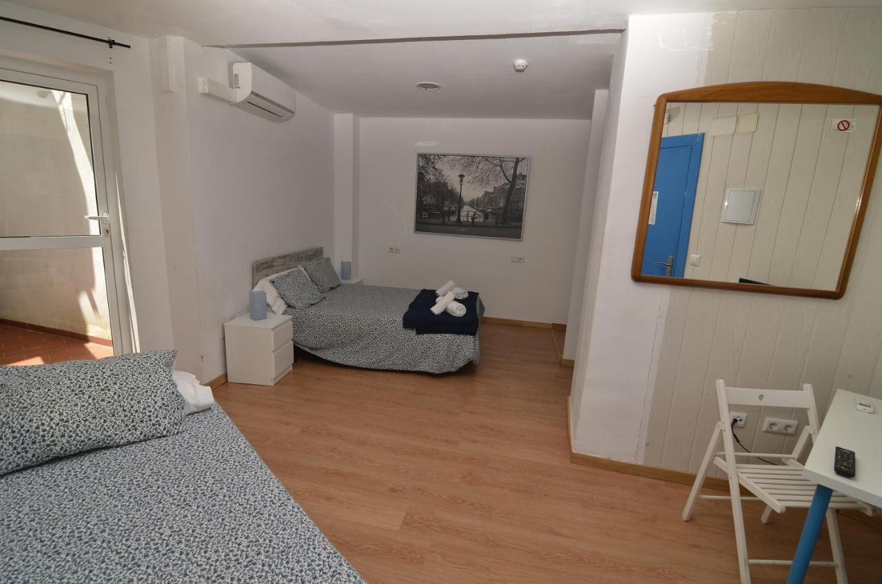 Hotel Boutique Nomadas Malaga Ngoại thất bức ảnh