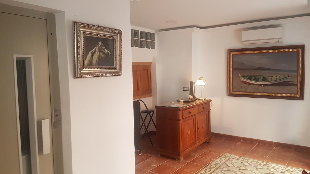Hotel Boutique Nomadas Malaga Ngoại thất bức ảnh